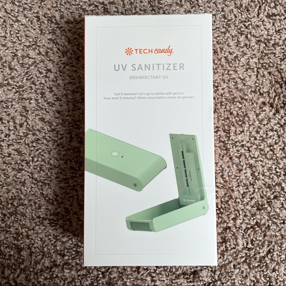 NWT Tech candy UV phone sanitizer